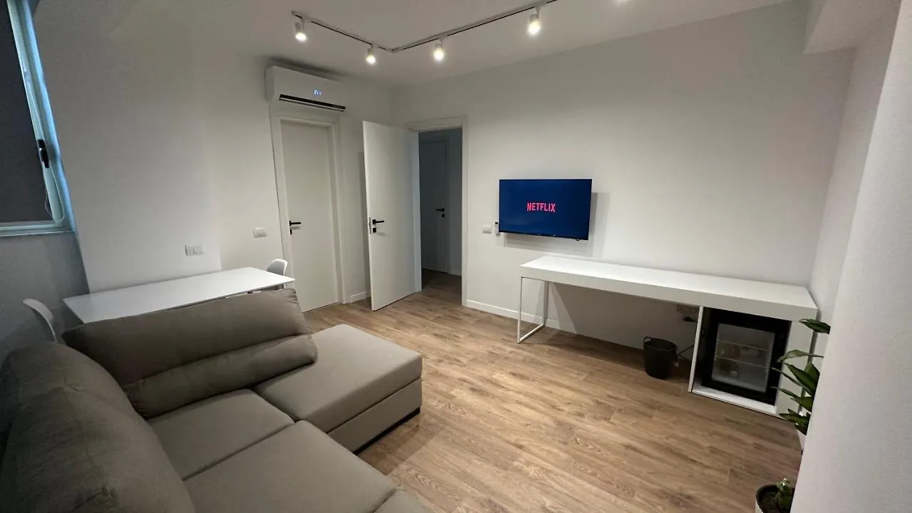 Scandinavian Apartments Al Tirana 0*,  Albania