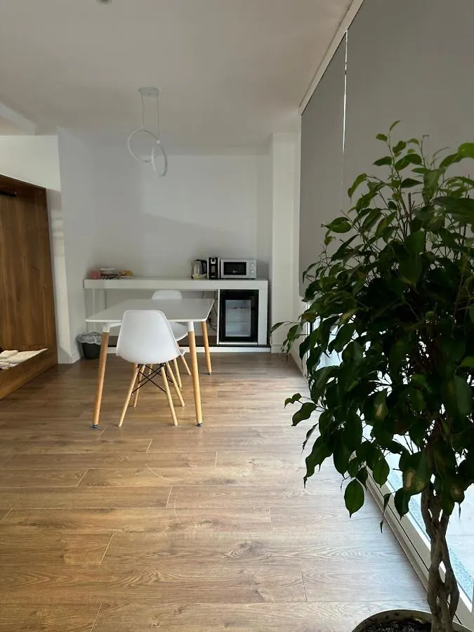 Scandinavian Apartments Al Tirana